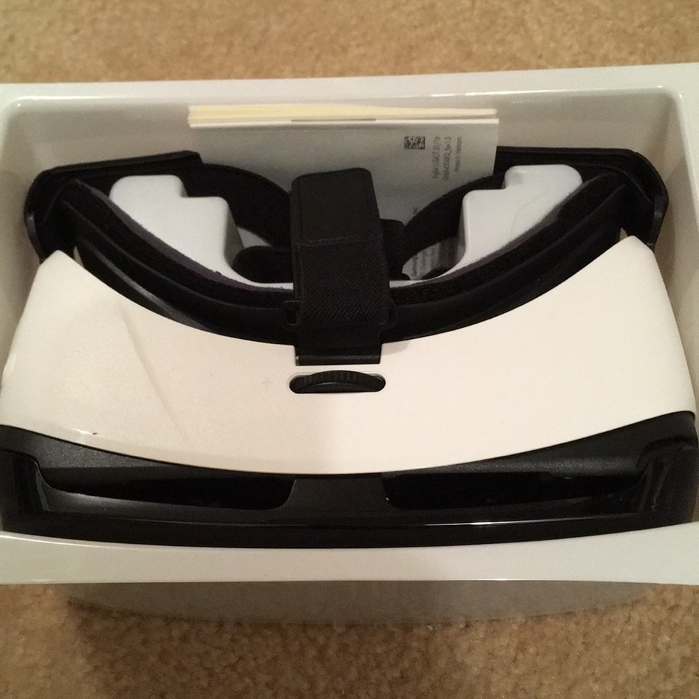 Samsung Gear VR - Picture 2 of 6